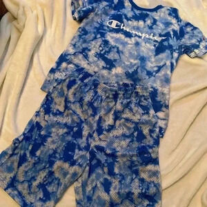 Champion short‎ set blue tie-dye boys size XL